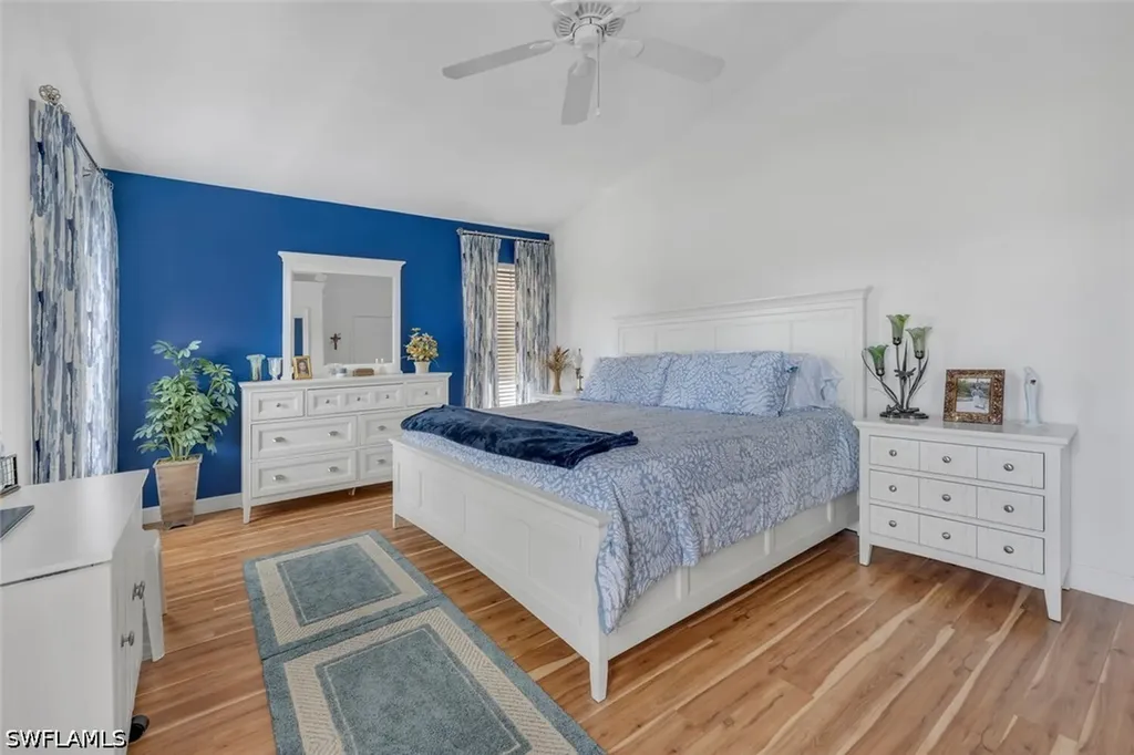 1562 Weybridge Circle Naples FL 34110