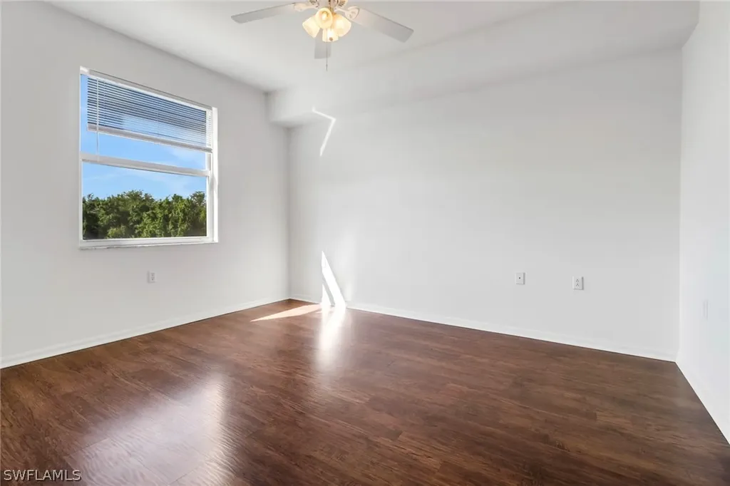 8451 Kingbird Loop Estero FL 33967