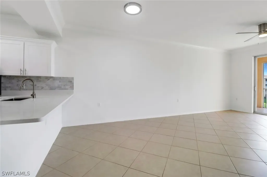 8451 Kingbird Loop Estero FL 33967