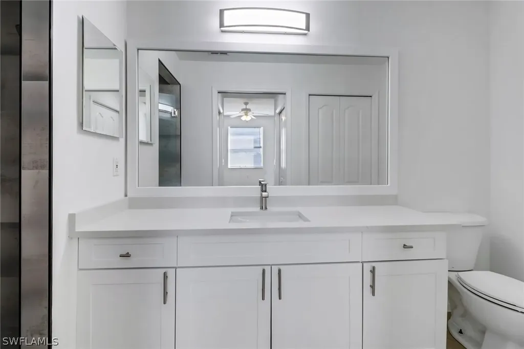8451 Kingbird Loop Estero FL 33967