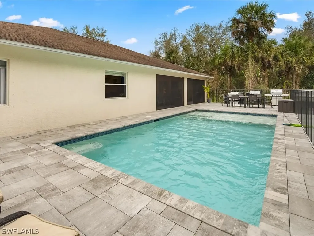 3860 20th Avenue SE Naples FL 34117