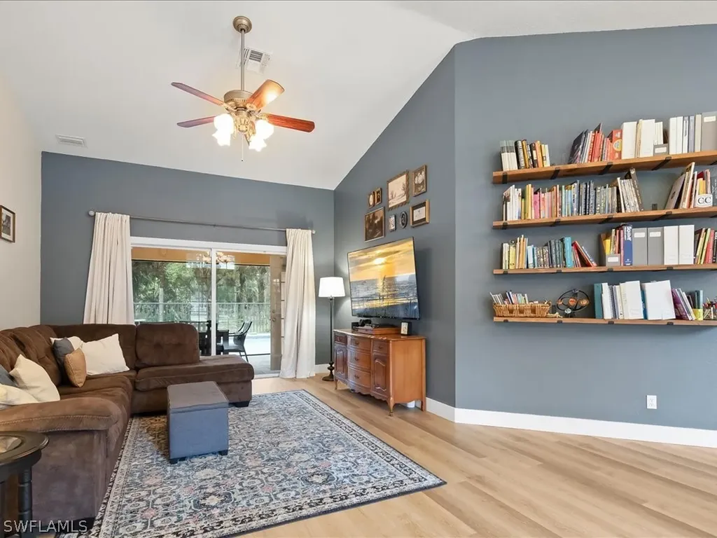3860 20th Avenue SE Naples FL 34117