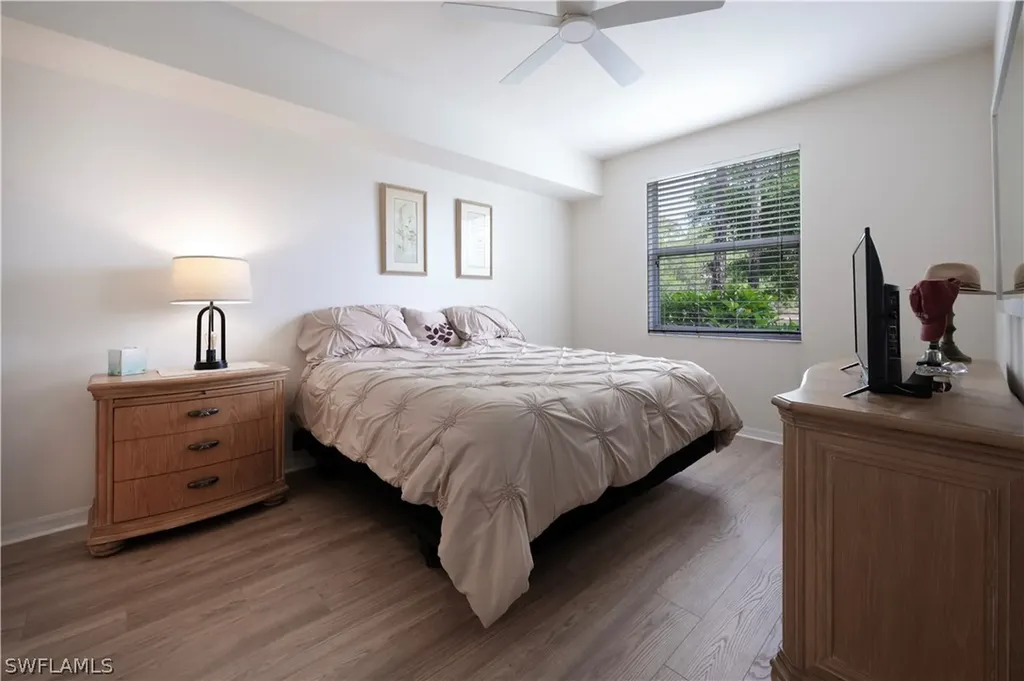 431 Valerie Way Naples FL 34104