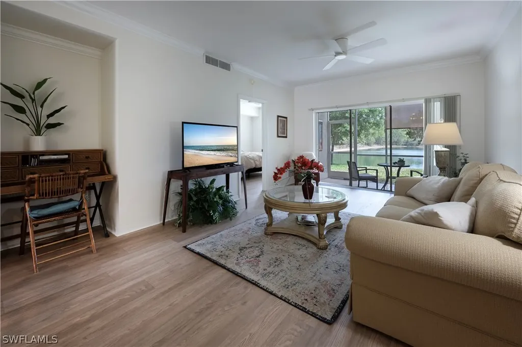 431 Valerie Way Naples FL 34104