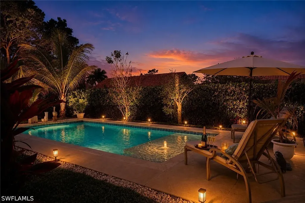 186 Muirfield Circle Naples FL 34113