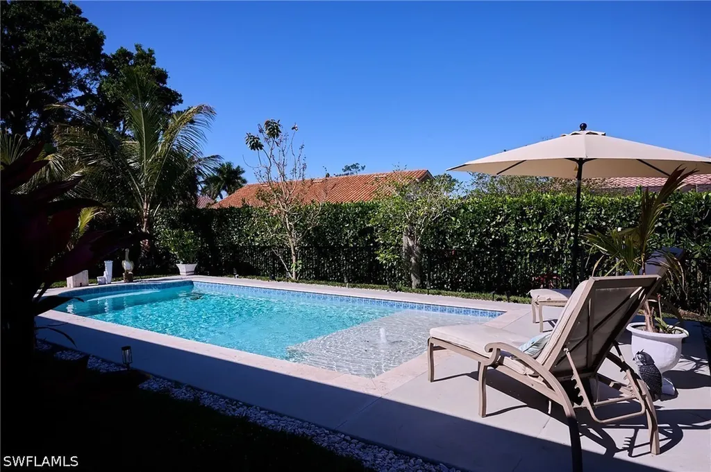 186 Muirfield Circle Naples FL 34113
