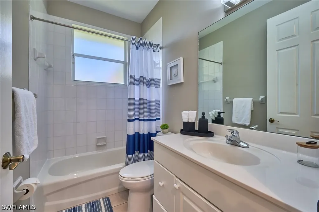 186 Muirfield Circle Naples FL 34113