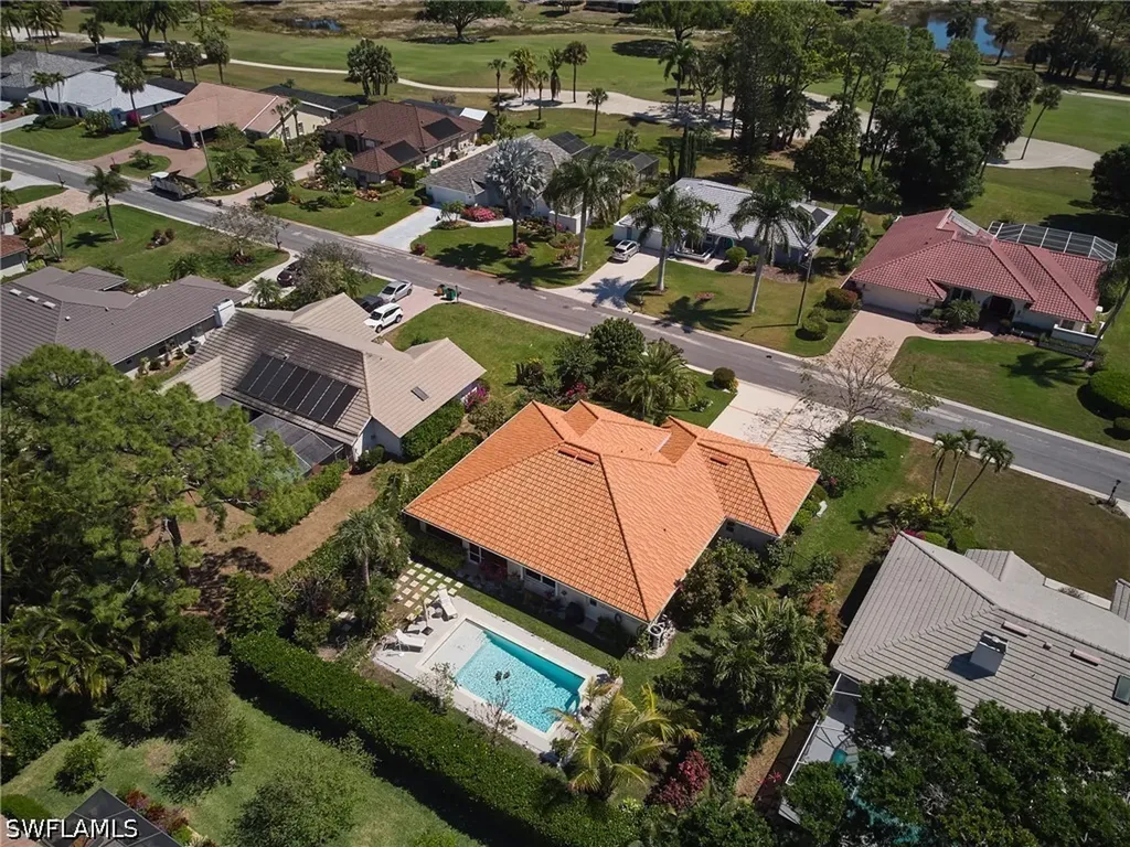 186 Muirfield Circle Naples FL 34113