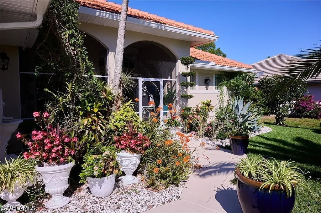186 Muirfield Circle Naples FL 34113
