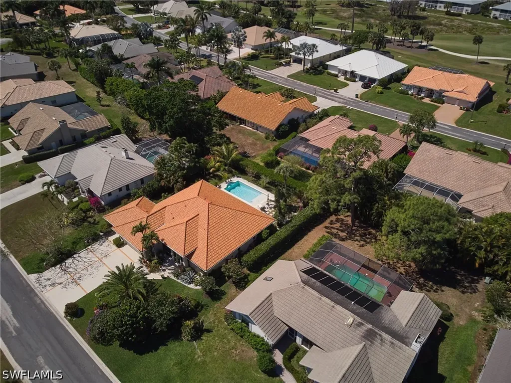 186 Muirfield Circle Naples FL 34113