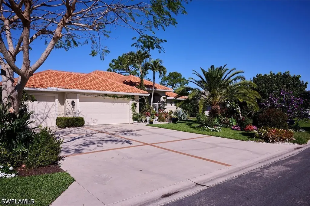 186 Muirfield Circle Naples FL 34113
