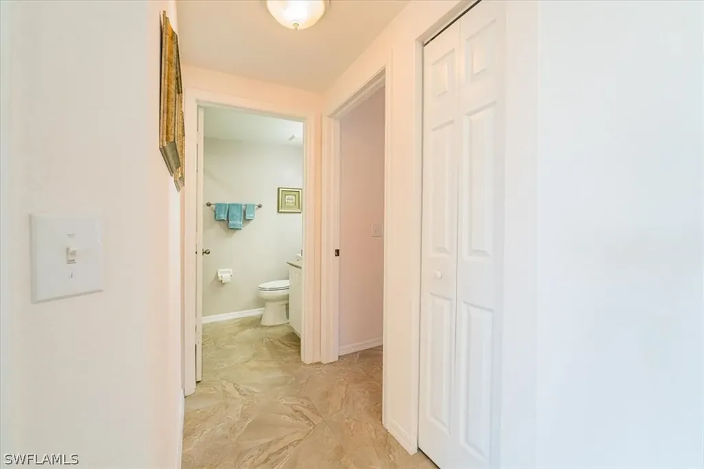 186 Gabriel Circle Naples FL 34104