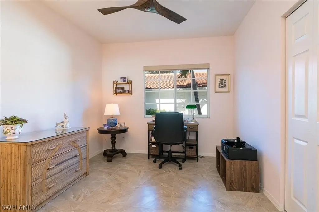 186 Gabriel Circle Naples FL 34104