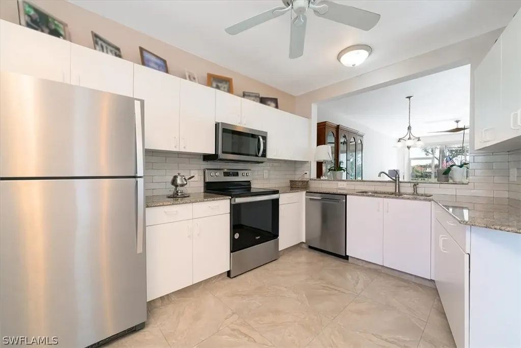 186 Gabriel Circle Naples FL 34104