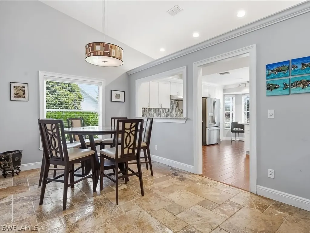 6642 Middlesex Place Naples FL 34104