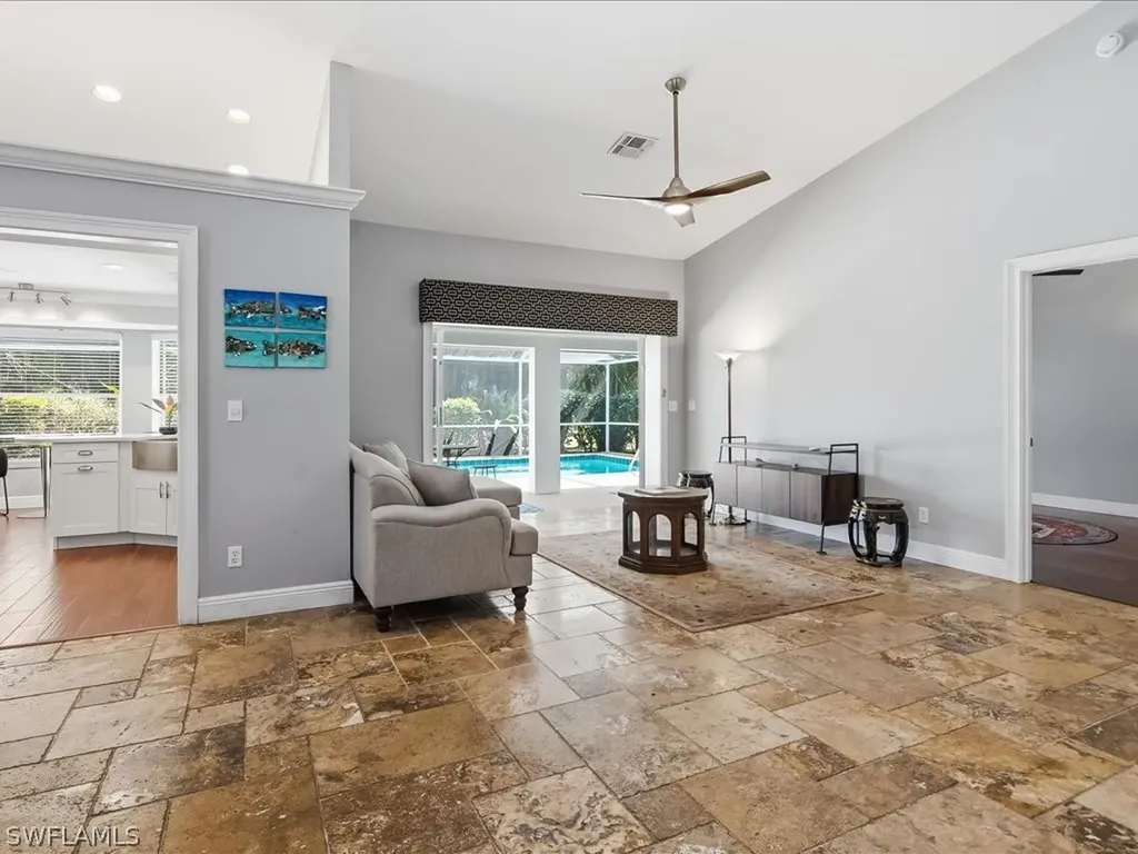 6642 Middlesex Place Naples FL 34104