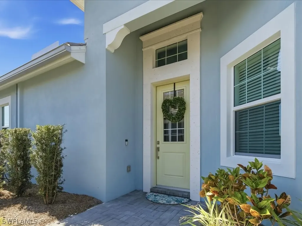 6827 Saona Court Naples FL 34113
