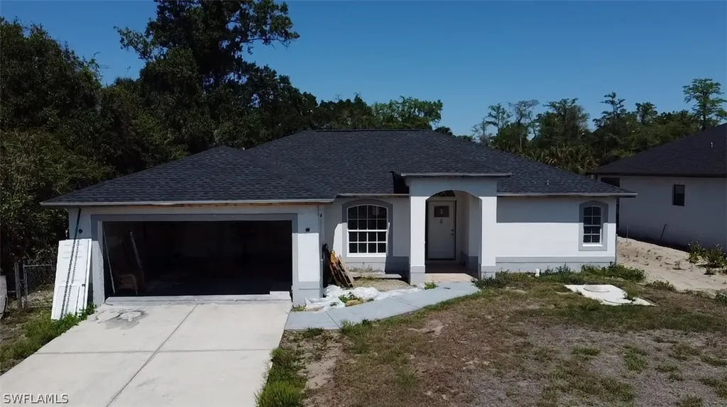 2031 10th Avenue NE Naples FL 34120