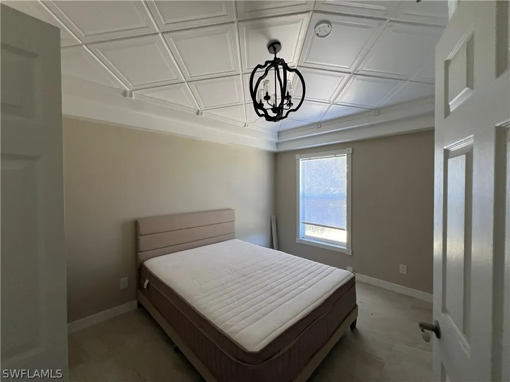 2031 10th Avenue NE Naples FL 34120