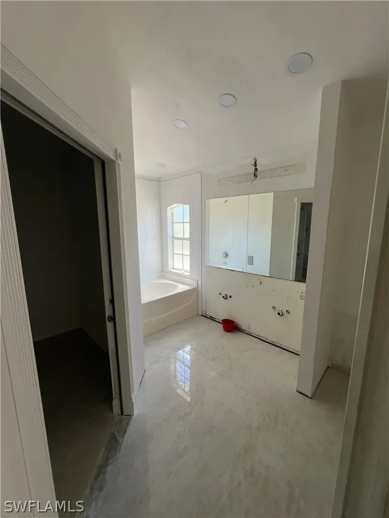2031 10th Avenue NE Naples FL 34120