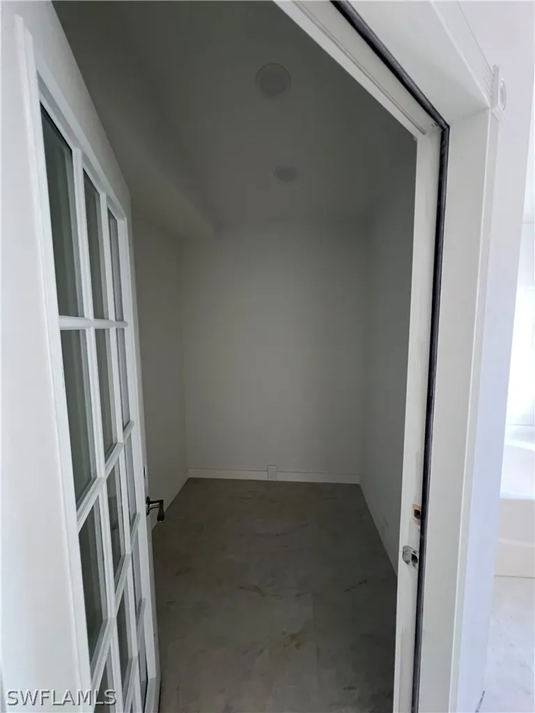2031 10th Avenue NE Naples FL 34120
