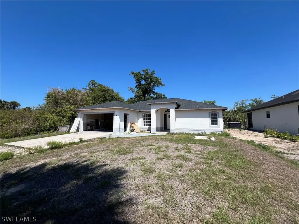 2031 10th Avenue NE Naples FL 34120