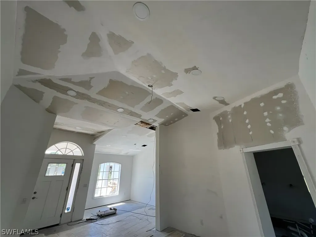 2031 10th Avenue NE Naples FL 34120