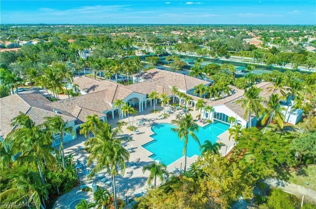 9416 Sun River Way Estero FL 33928