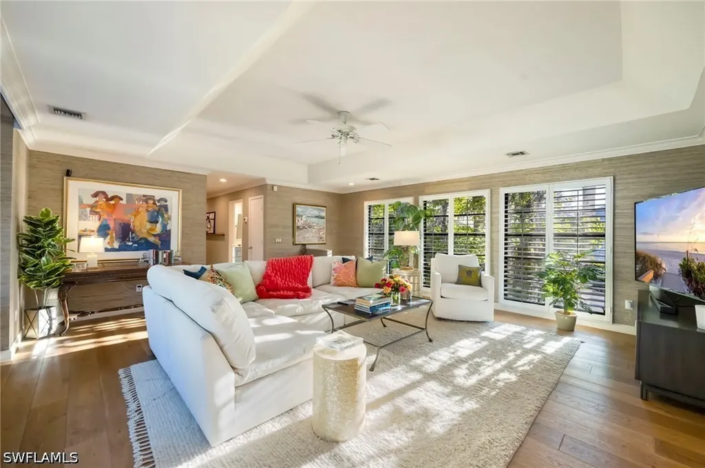 1225 Sandpiper Street Naples FL 34102