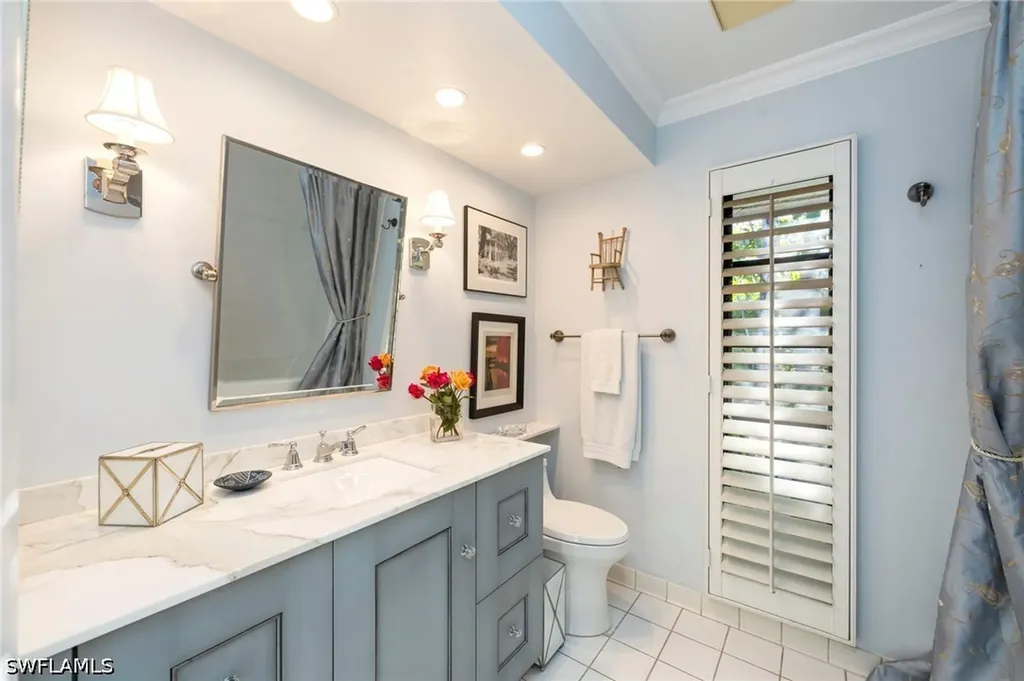 1225 Sandpiper Street Naples FL 34102