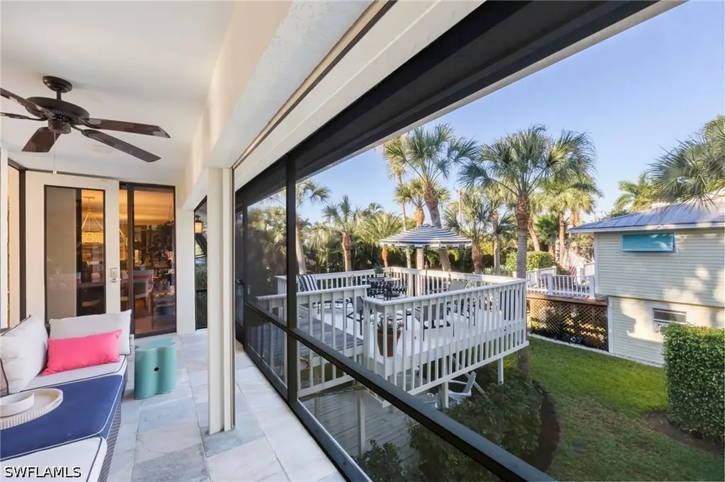 1225 Sandpiper Street Naples FL 34102