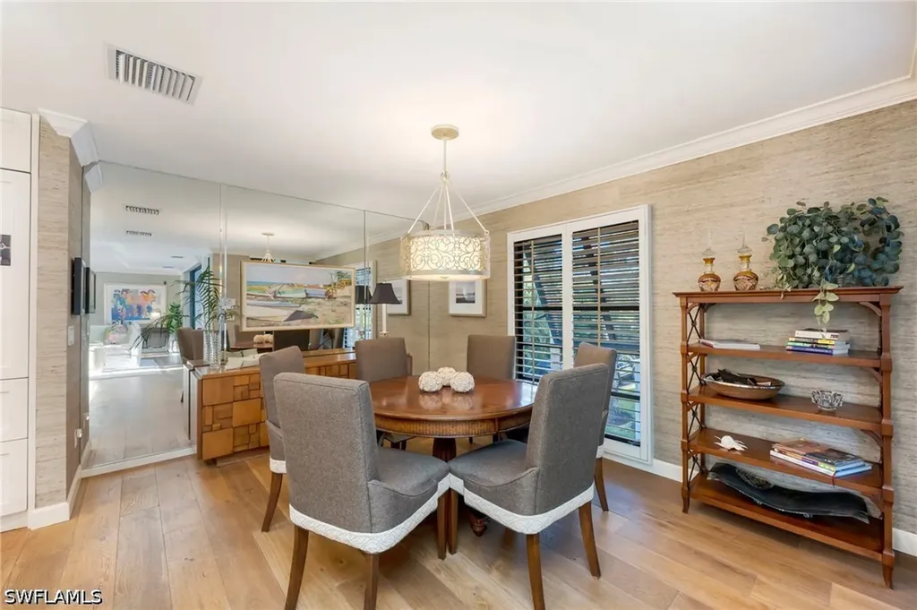 1225 Sandpiper Street Naples FL 34102