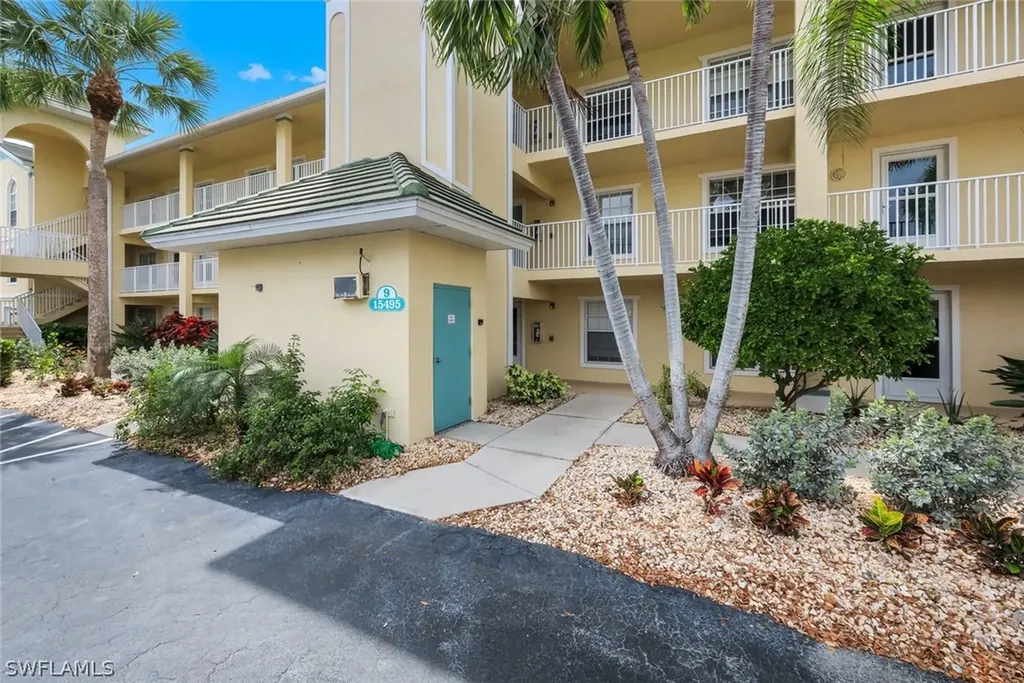 15495 Cedarwood Lane Naples FL 34110