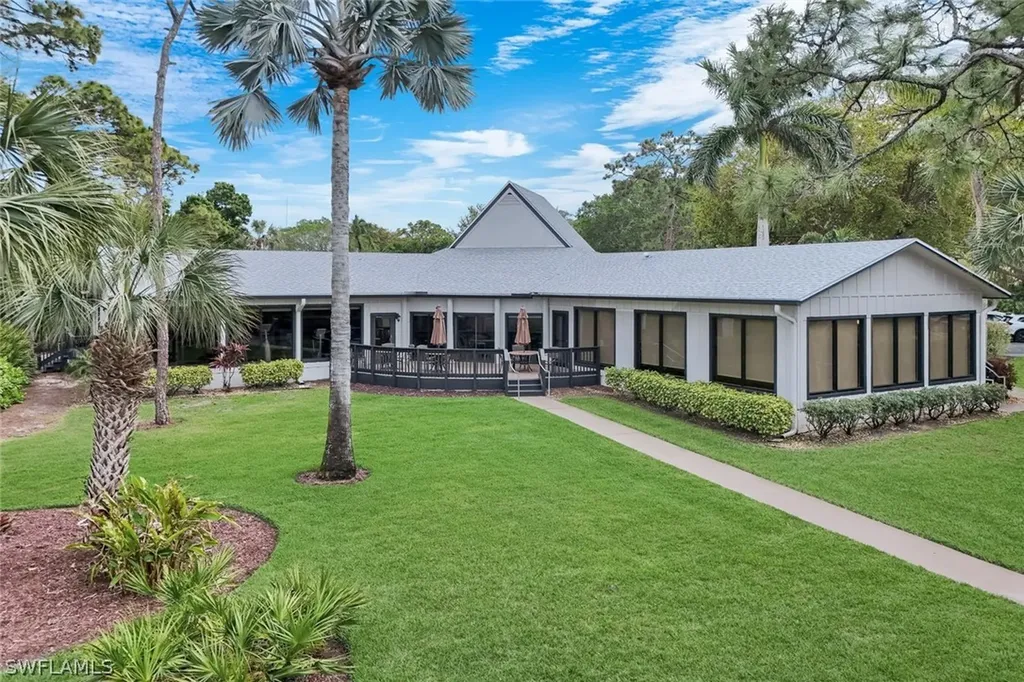 15495 Cedarwood Lane Naples FL 34110