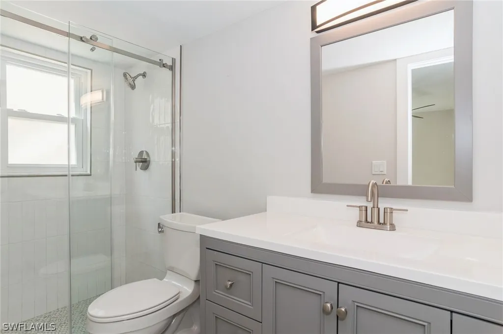 1155 Sandpiper Street Naples FL 34102