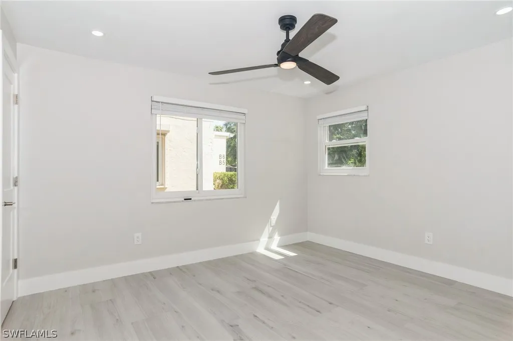 1155 Sandpiper Street Naples FL 34102
