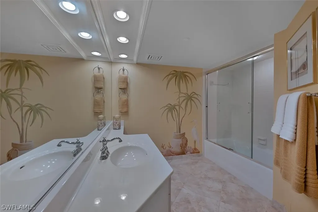 4751 Gulf Shore Boulevard N Naples FL 34103