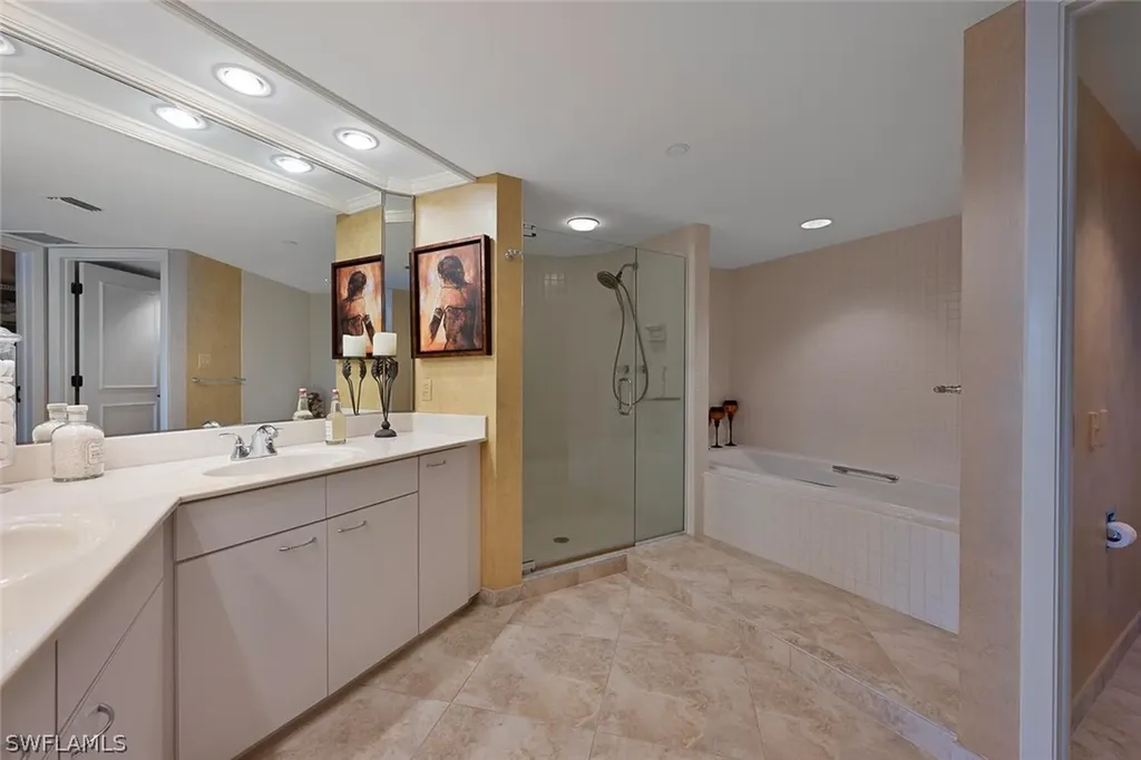 4751 Gulf Shore Boulevard N Naples FL 34103