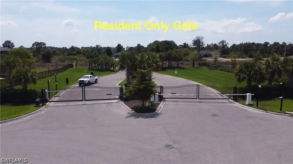 3564 E Hampton Circle Alva FL 33920