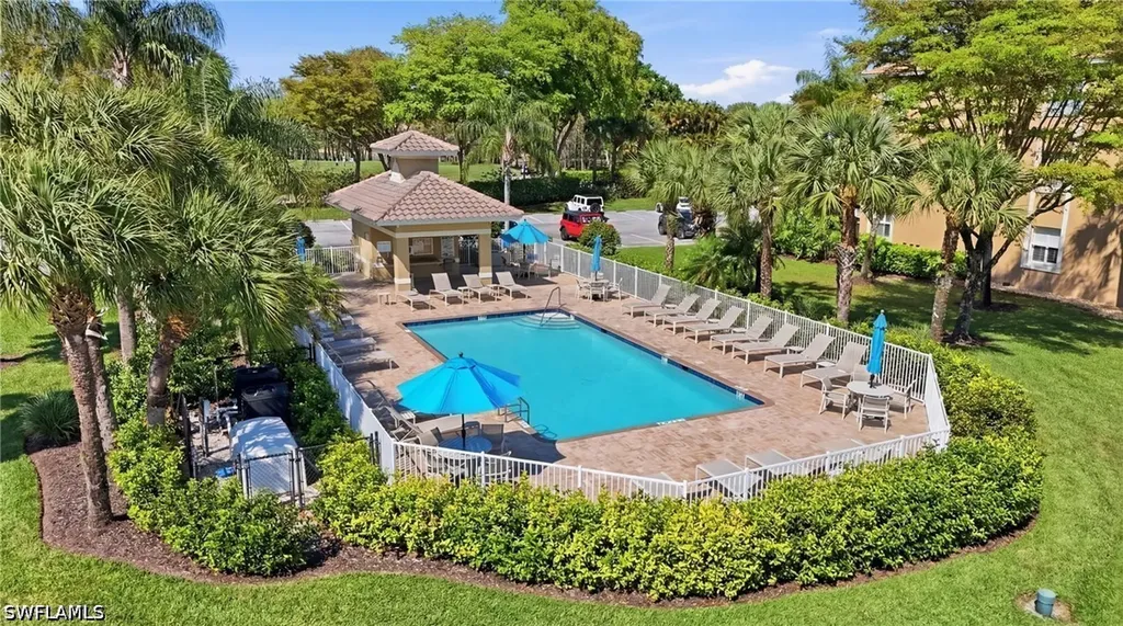 3820 Sawgrass Way Naples FL 34112