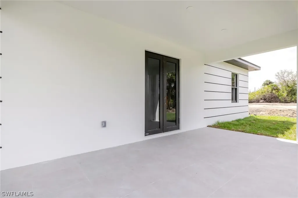 815 Frederick Reid Street E Lehigh Acres FL 33974