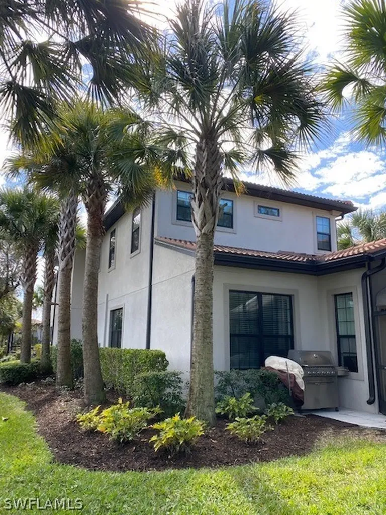 1330 Oceania Drive N Naples FL 34113