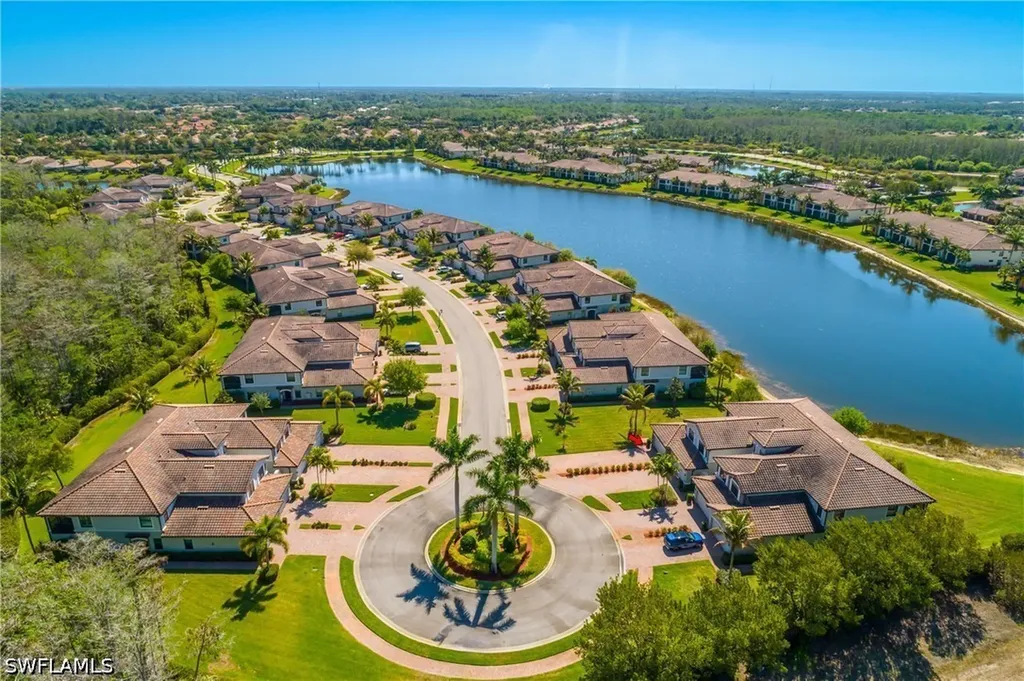 9497 Casoria Court Naples FL 34113