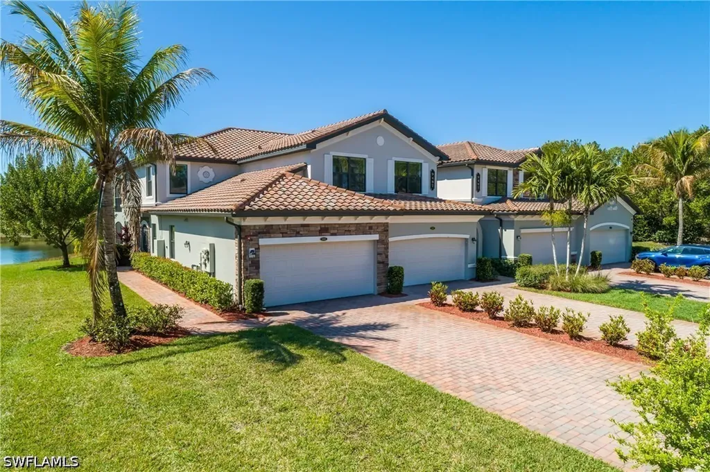 9497 Casoria Court Naples FL 34113