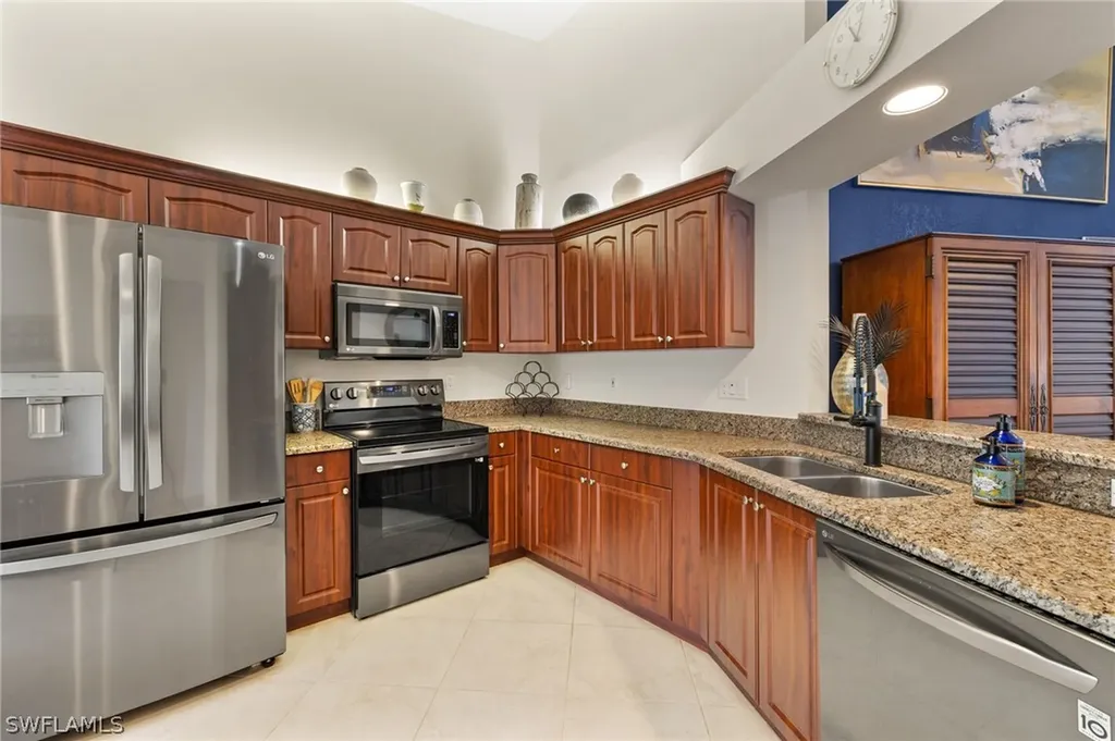8365 Excalibur Circle Naples FL 34108