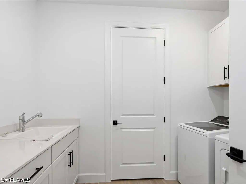 1945 Fresno Avenue Naples FL 34120