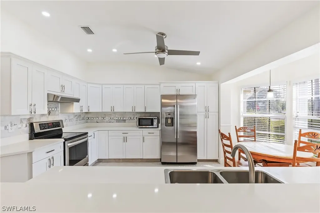 1781 Embarcadero Way North Fort Myers FL 33917