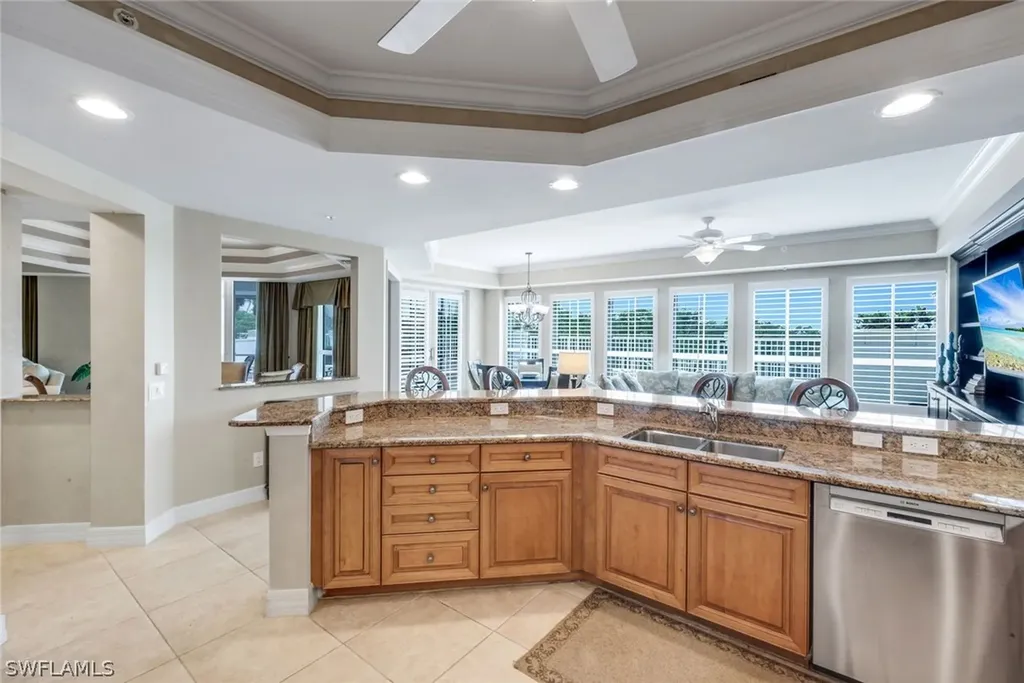 295 Grande Way Naples FL 34110