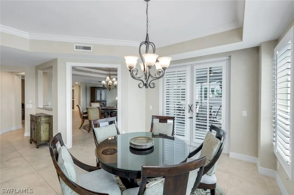 295 Grande Way Naples FL 34110