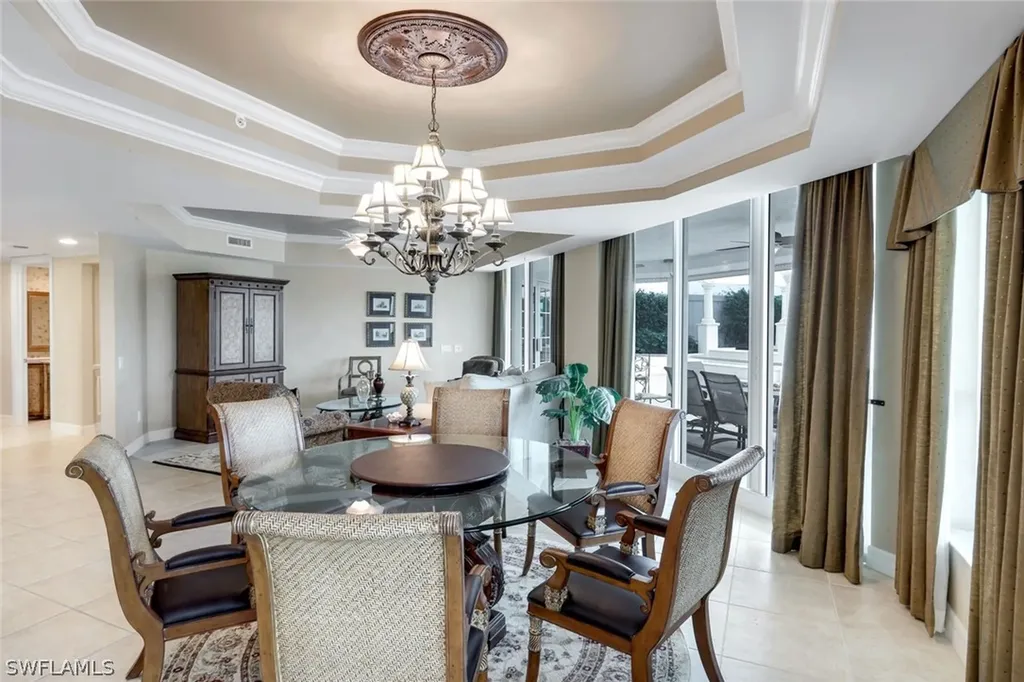 295 Grande Way Naples FL 34110